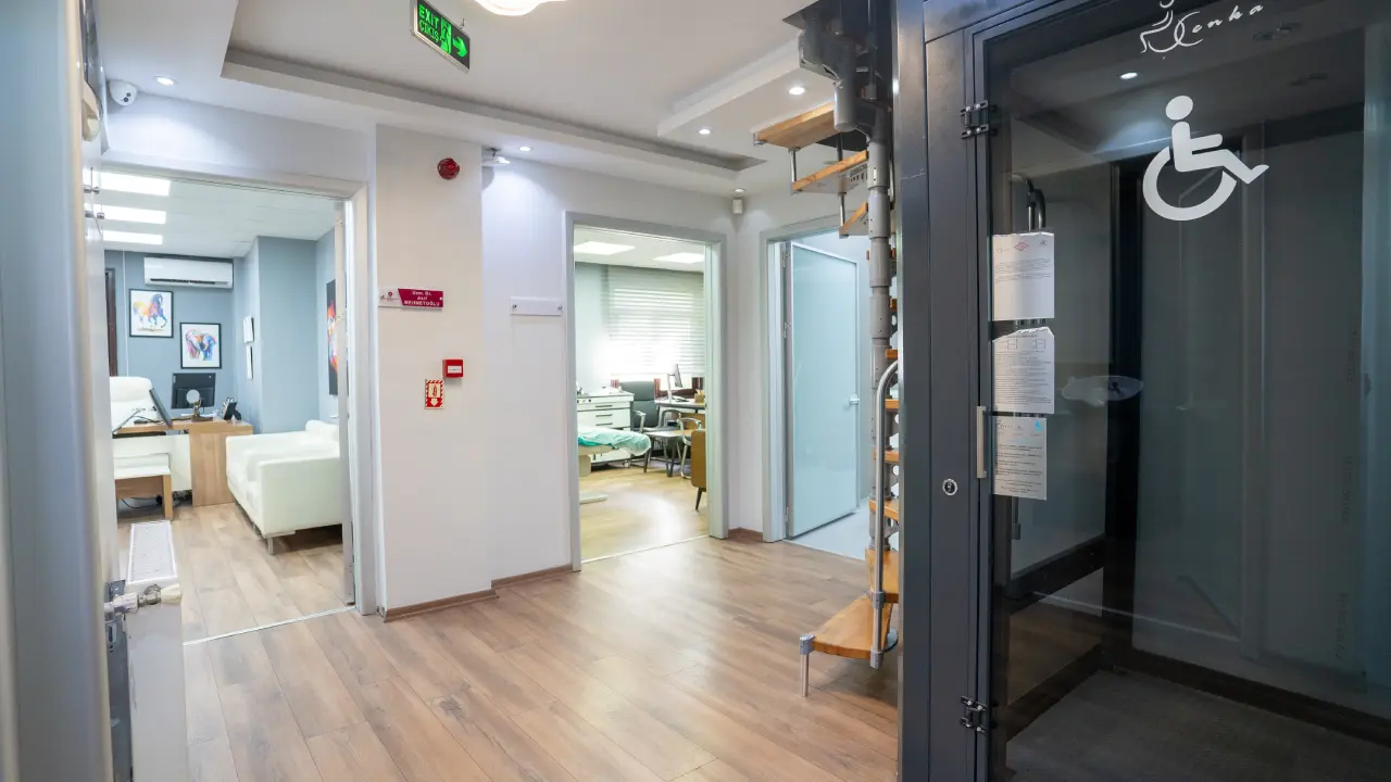 akm-clinic-3-about (1)