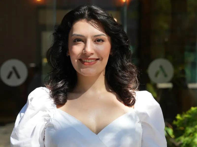 Patient Host Hande, AKM Clinic
