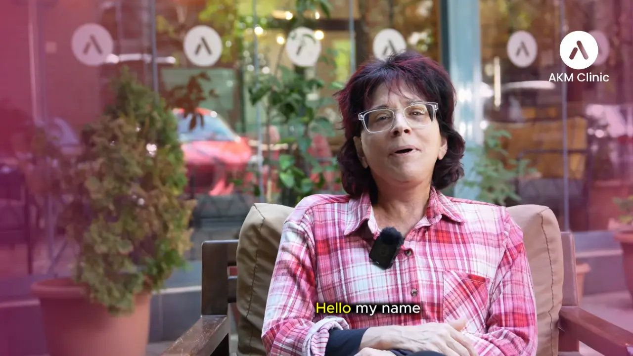 USA patient sharing a video testimonial about deep plane facelift and arm lift surgery at AKM Clinic